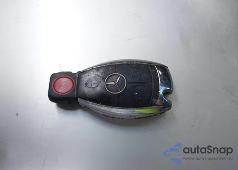 2009 Mercedes-Benz C 350 Sport z USA, uszkodzony, nr VIN WDDGF56X59F200323